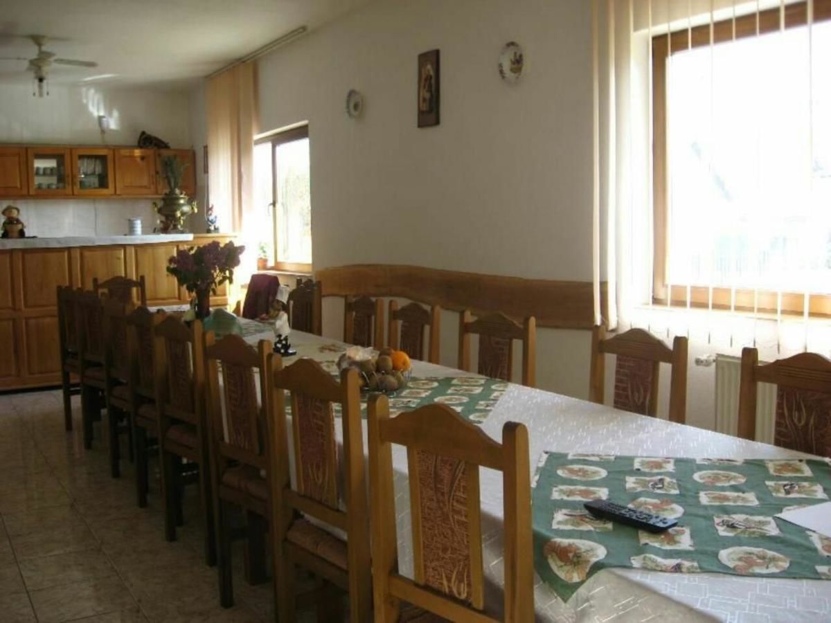 Гостевой дом Casa cu Păuni Бран